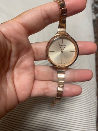 Reloj Calvin Klein dorado mujer