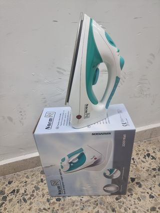 Plancha Eléctrica 2200W - SIR22005