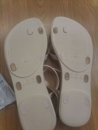 Sandalias Ipanema beige-doradas 37