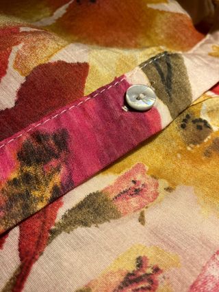 Camisa Zara flores multicolor XS