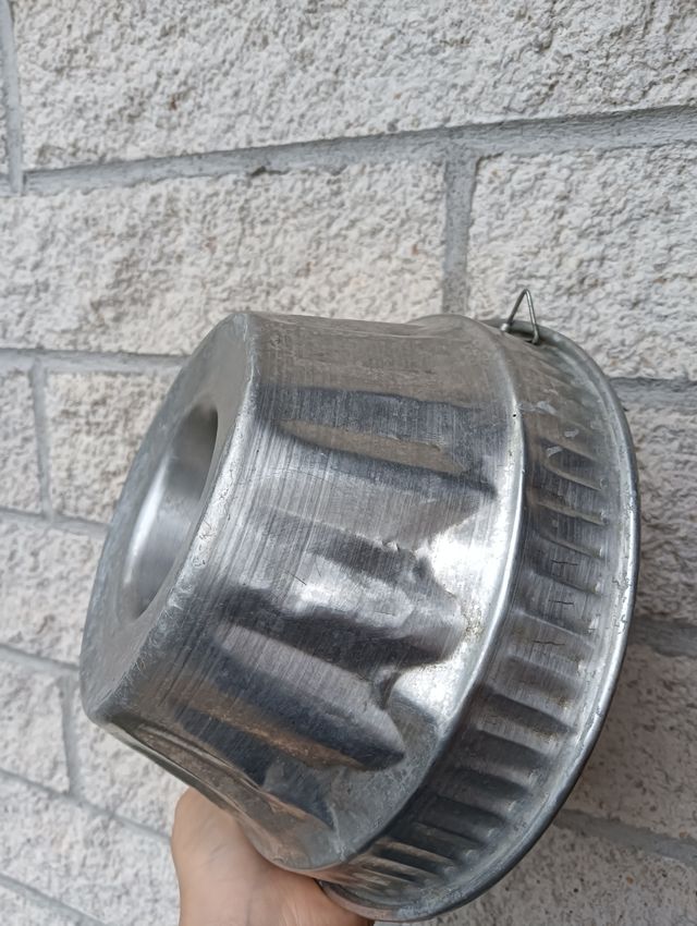 Antica tortiera vintage da esposizione 