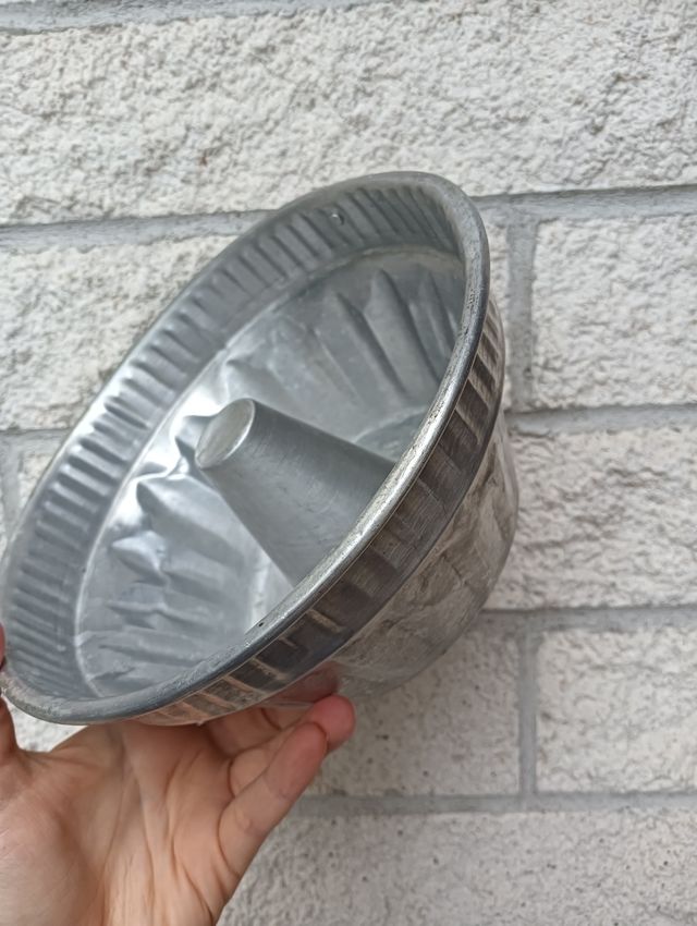 Antica tortiera vintage da esposizione 