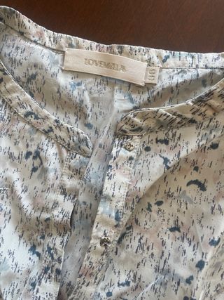 Vestido lovemilla beige estampado. 