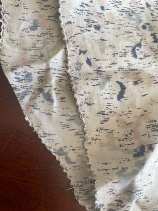 Vestido lovemilla beige estampado. 