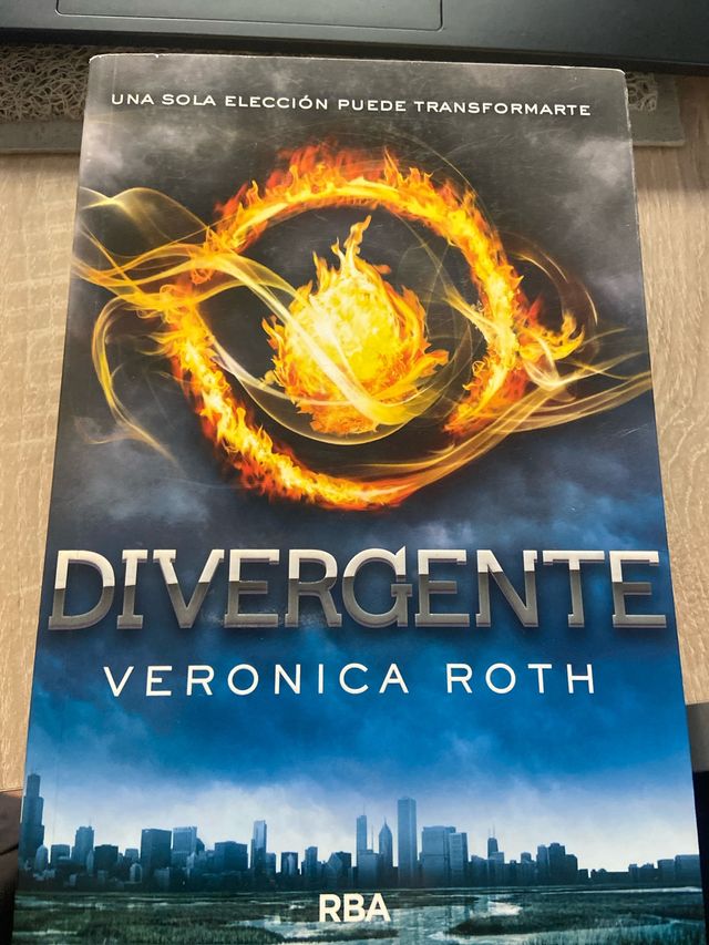 Divergente (Spanish Edition)