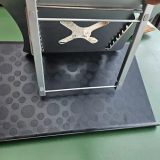 Soporte portátil + Hub USB + ratón