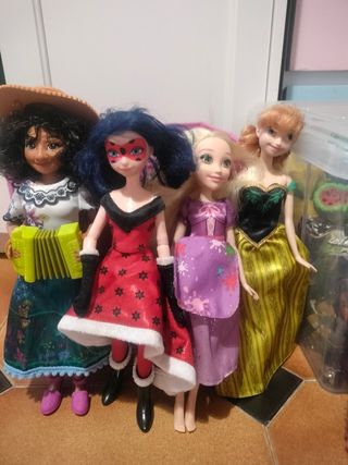 8 muñecas Disney ,Lady bug y Mirabel