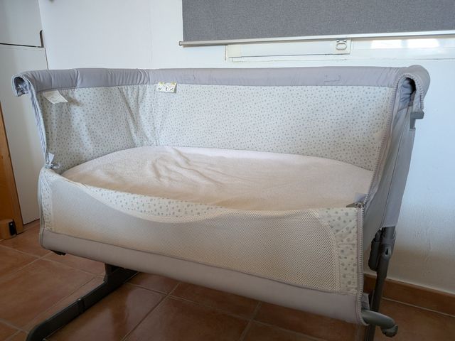 Minicuna Chicco Next2Me Gris colecho