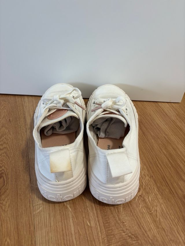 Zapatillas Victoria blancas 38