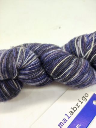 Lana Malabrigo Lace
Color Alpine Pearl 201