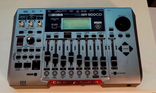 Roland G-70 Workstation