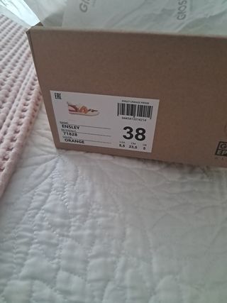 Sandalias Gioseppo nuevas,con etiqueta 