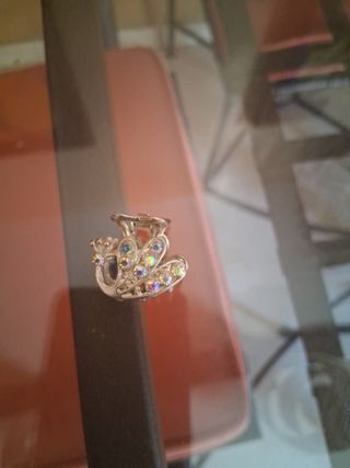 Pinza pelo pavo real brillante