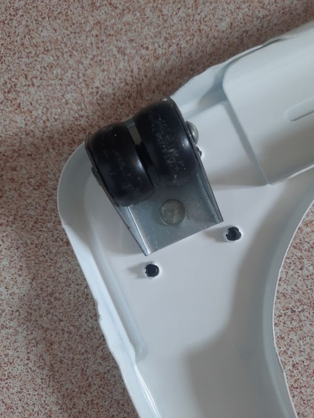 Base lavadora-secadora, cocina, frigorífico pequeñ