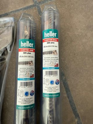 Makita HR2230 - Martillo perforador 22mm