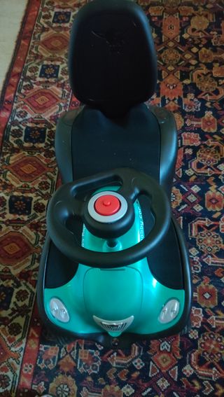 BOBBY CAR - Auto Cavalcabile 18 mesi