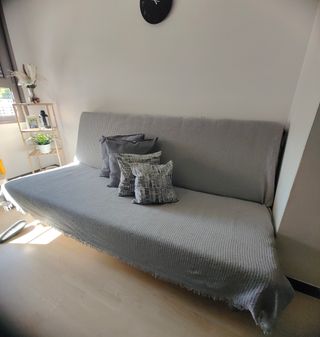 Sofá cama clic-clac Ikea gris ESCUCHO OFERTAS