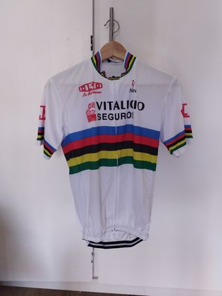 Maillot ciclismo Olmo Vitalicio
