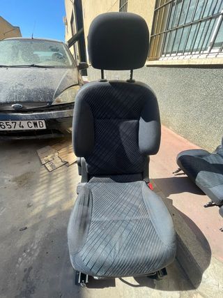 Asientos Peugeot Partner - Gris Oscuro