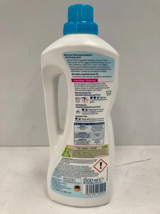 Impresan: 3 botellas limpiador desinfectante 1,5L