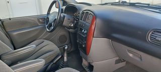 Chrysler Voyager 2004