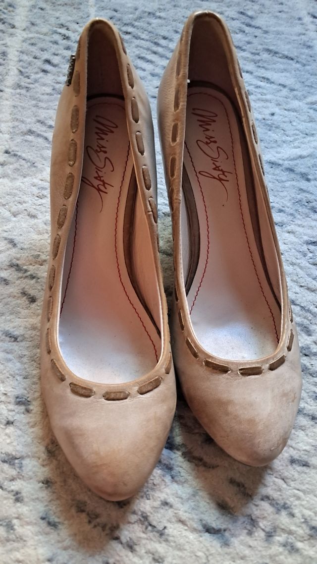 Miss Sixty - Zapatos beige T39