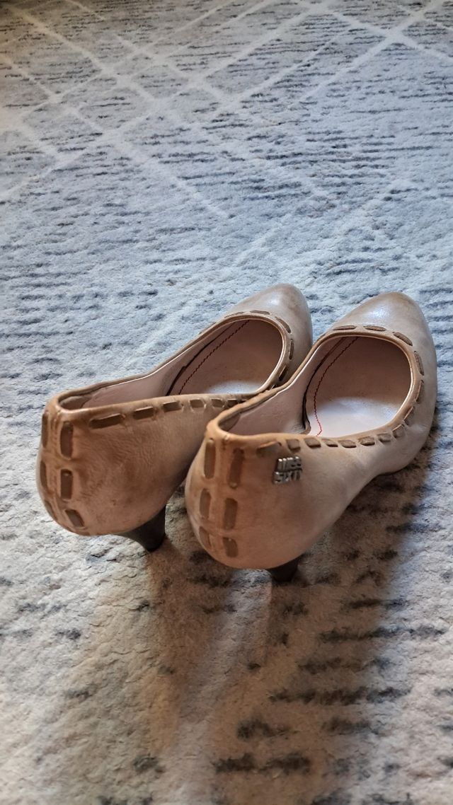 Miss Sixty - Zapatos beige T39