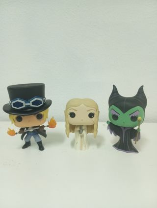 3 Funko Pop 