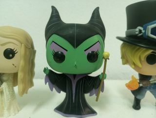 3 Funko Pop 