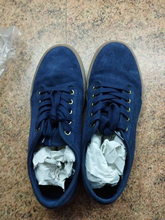 Zapatillas ante azul marino