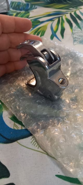 Sgancio rapido parabrezza Harley Davidson