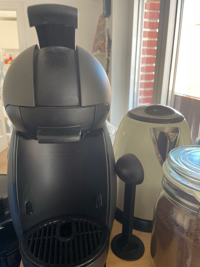Cafetera Nescafé Dolce Gusto