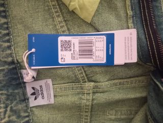 Adidas DNIM CAPRI Shorts - talla M