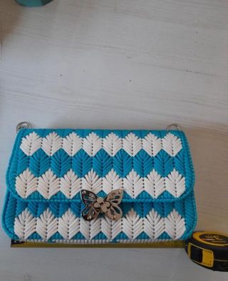 Borsetta uncinetto turchese