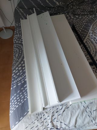Estantes pared IKEA blancos