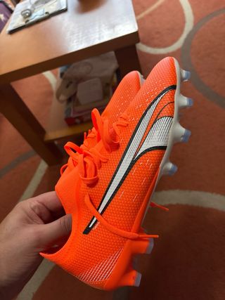 Botas Puma Fútbol Naranja
