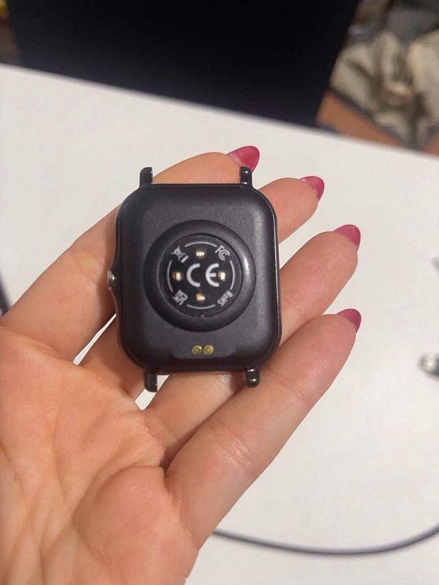 Smartwatch Quad Preto, Rose Gold ou Dourado