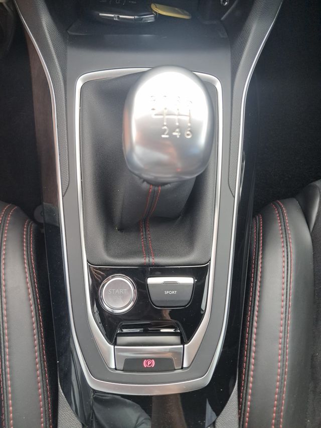 Peugeot 308Sw GT 205cv