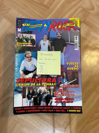 Lote de 50 antiguas revistas Heavy Rock.
