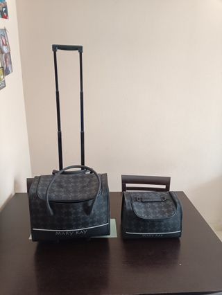 Set x2 Mary Kay: Trolley & Neceser