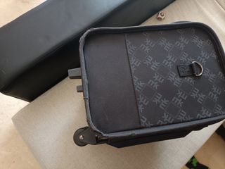 Set x2 Mary Kay: Trolley & Neceser