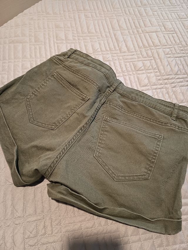 Shorts H&M verdi tg M