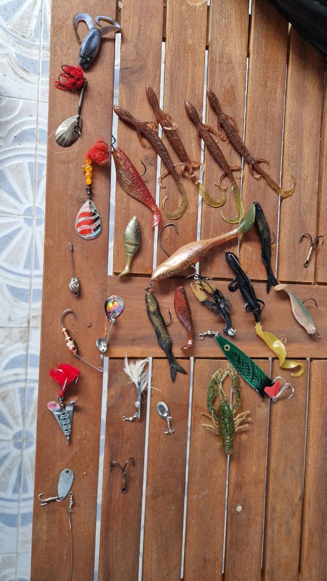 Lote señuelos pesca: vinilos & más