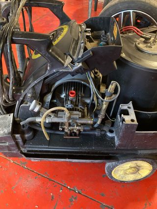 Hidrolimpiadora agua caliente marca karcher