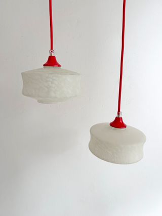  LAMPADE DA SOFFITTO IN VETRO BIANCO, ANNI '70