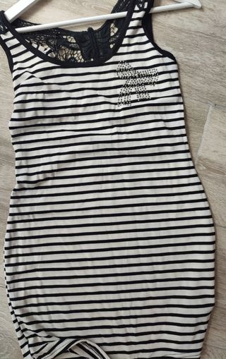 Vestido deportivo rayas blanco-negro tirantes 