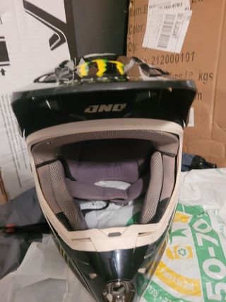 Casco Monster Energy Motocross M