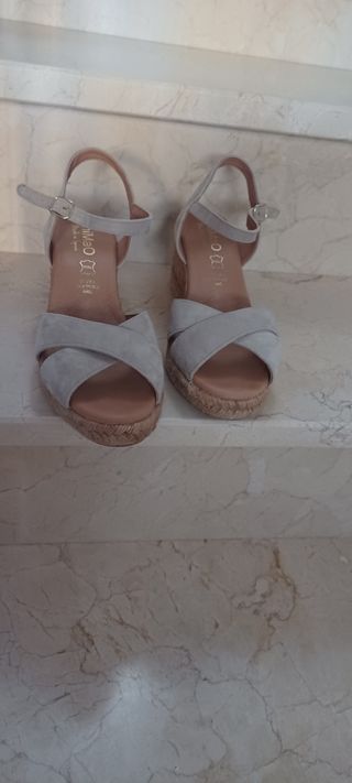 Sandalias cuña esparto beige