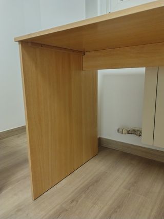 Mesa escritorio 4 cajones