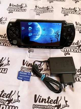 Sony PSP 2004 Black + Giochi + Caricatore